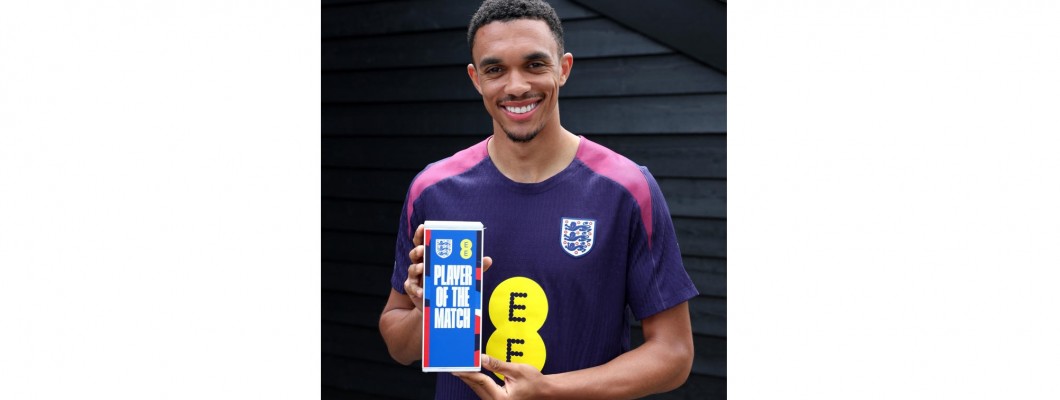 Arnold uwielbia grać dla Anglii