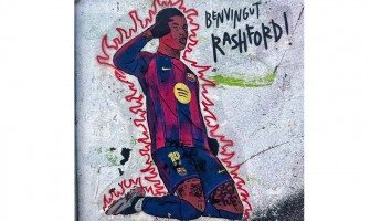 Kibice Barcelony witają Rashforda muralami