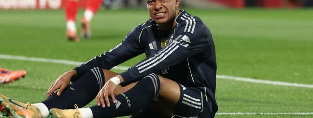 Mbappé decyduje się na leczenie zachowawcze