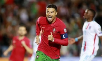 Nr 7 Manchesteru United to za mało!